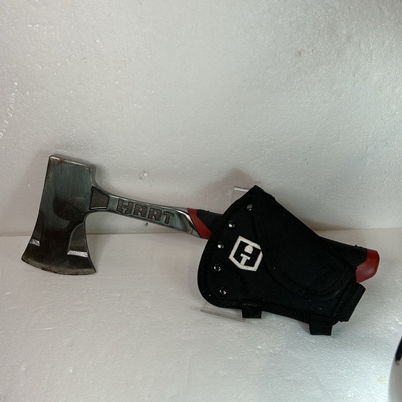Hart axe 5L 171 with a case holder for the belt - Picture 3 of 9